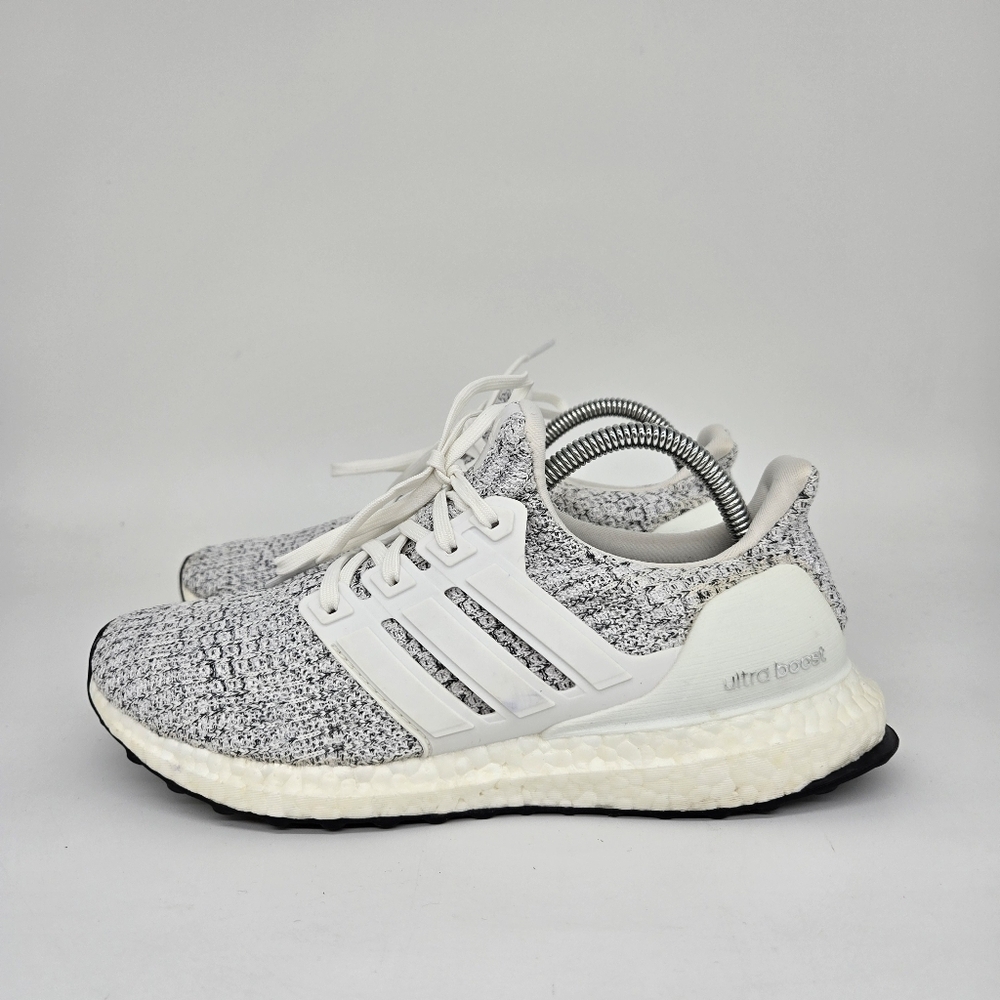 adidas Ultra Boost 4.0 Non Dye Cloud White Running Shoes Size M 6.5/ W 7.5